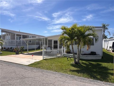 A home in ESTERO