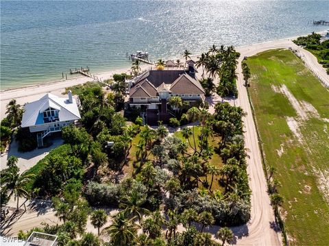 A home in CAPTIVA