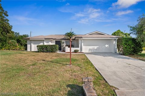 A home in PORT CHARLOTTE