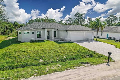 A home in PUNTA GORDA