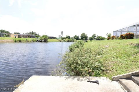 A home in PORT CHARLOTTE