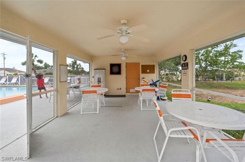 A home in PUNTA GORDA