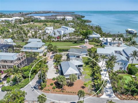 A home in CAPTIVA