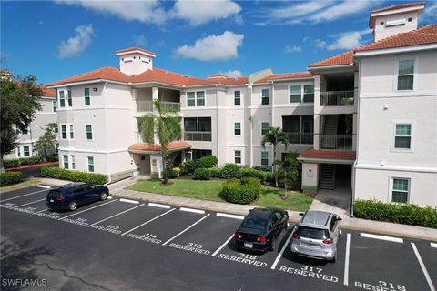 A home in ESTERO