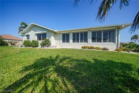 A home in PUNTA GORDA