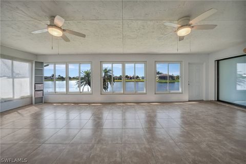 A home in PUNTA GORDA