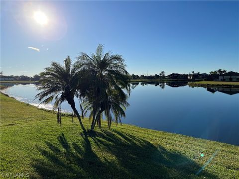 A home in PUNTA GORDA