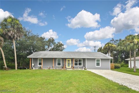 A home in NORTH FORT MYERS