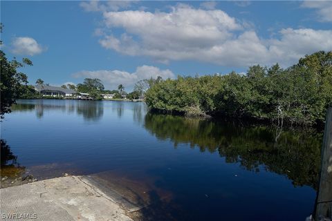 A home in NORTH FORT MYERS