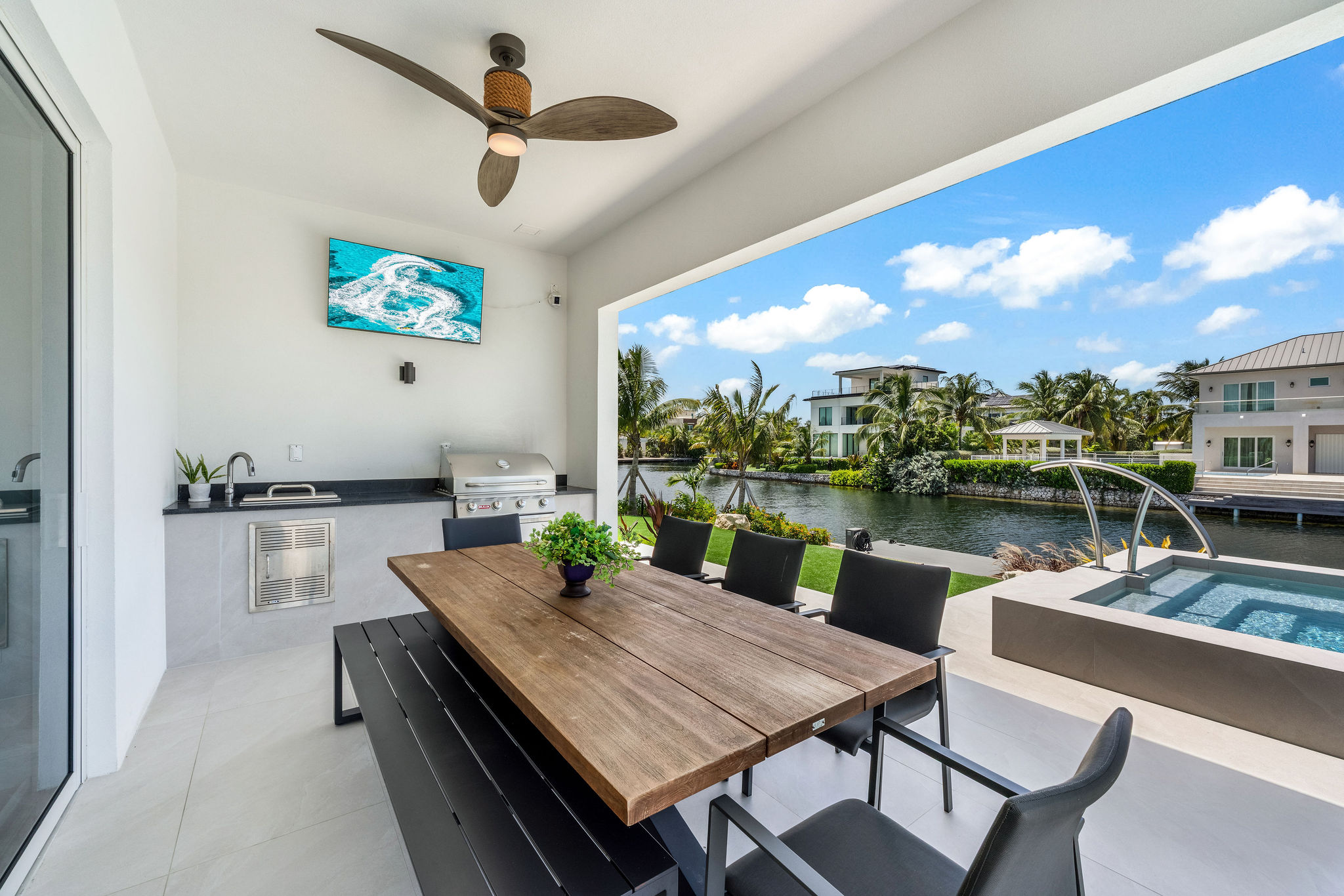 West Bay, Cayman Islands, 5 Bedrooms Bedrooms, ,6 BathroomsBathrooms,Residential,Active,167068