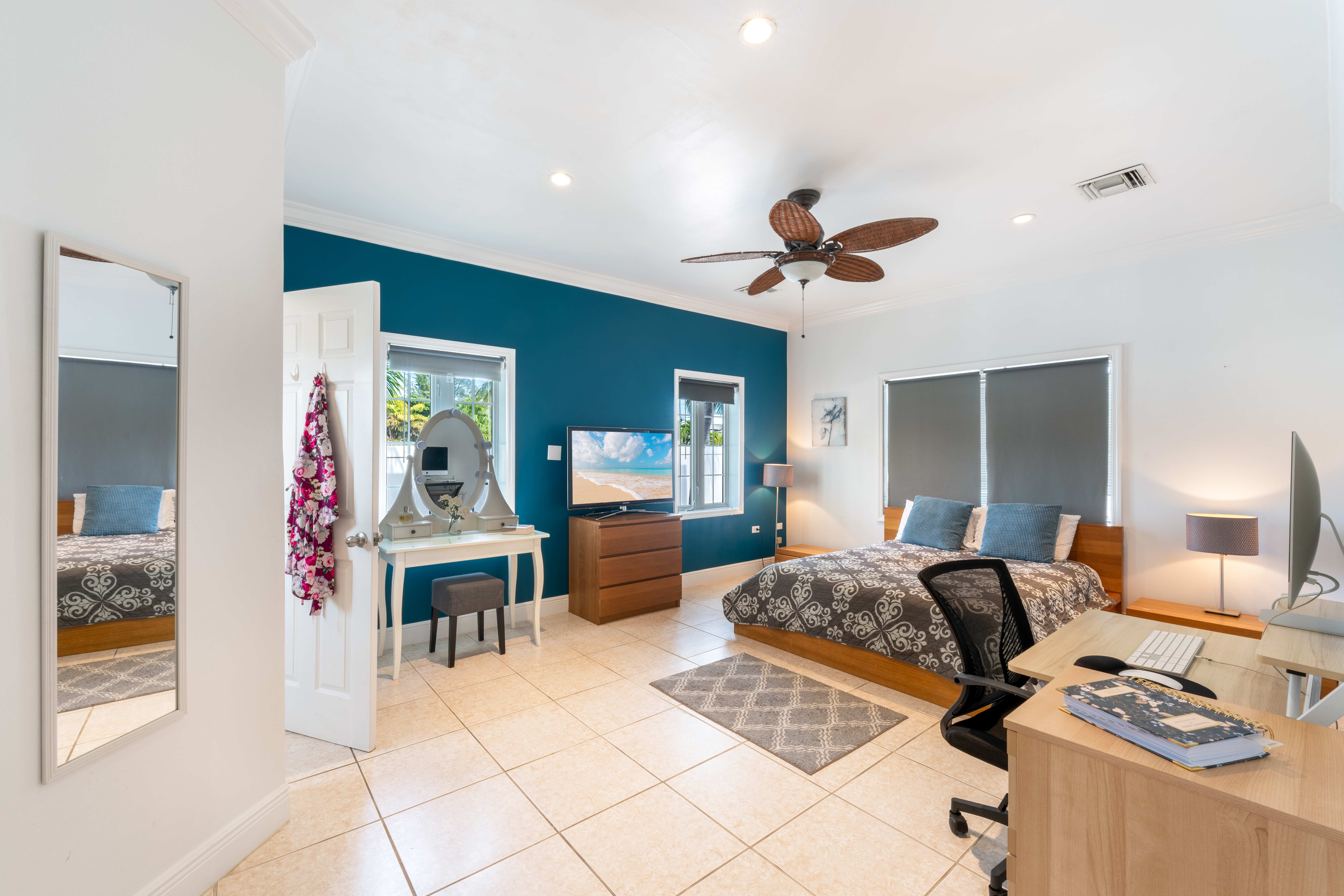 West Bay, Cayman Islands, 4 Bedrooms Bedrooms, ,4 BathroomsBathrooms,Residential,Active,60593