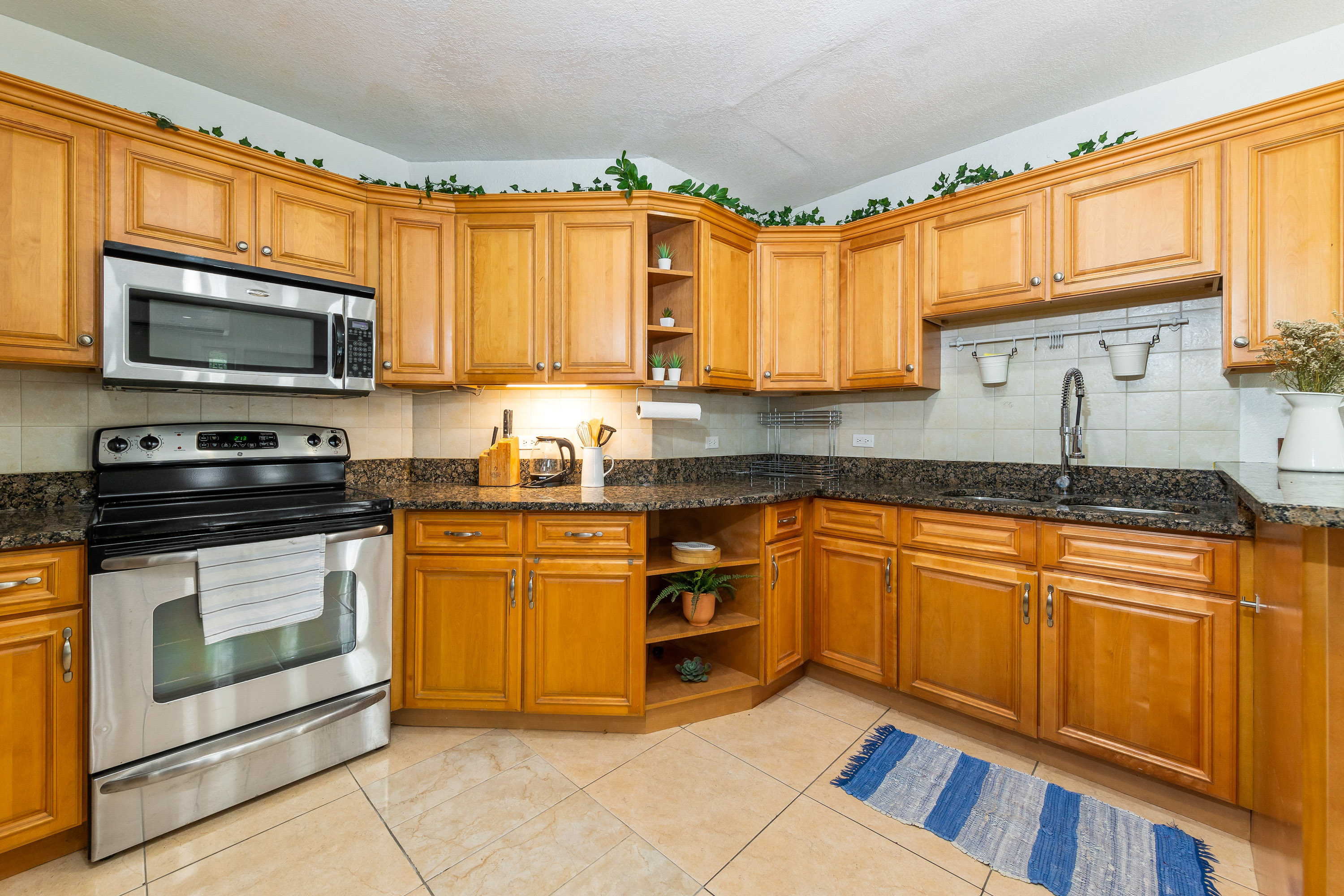 West Bay, Cayman Islands, 1 Bedroom Bedrooms, ,1 BathroomBathrooms,Residential,Active,90526