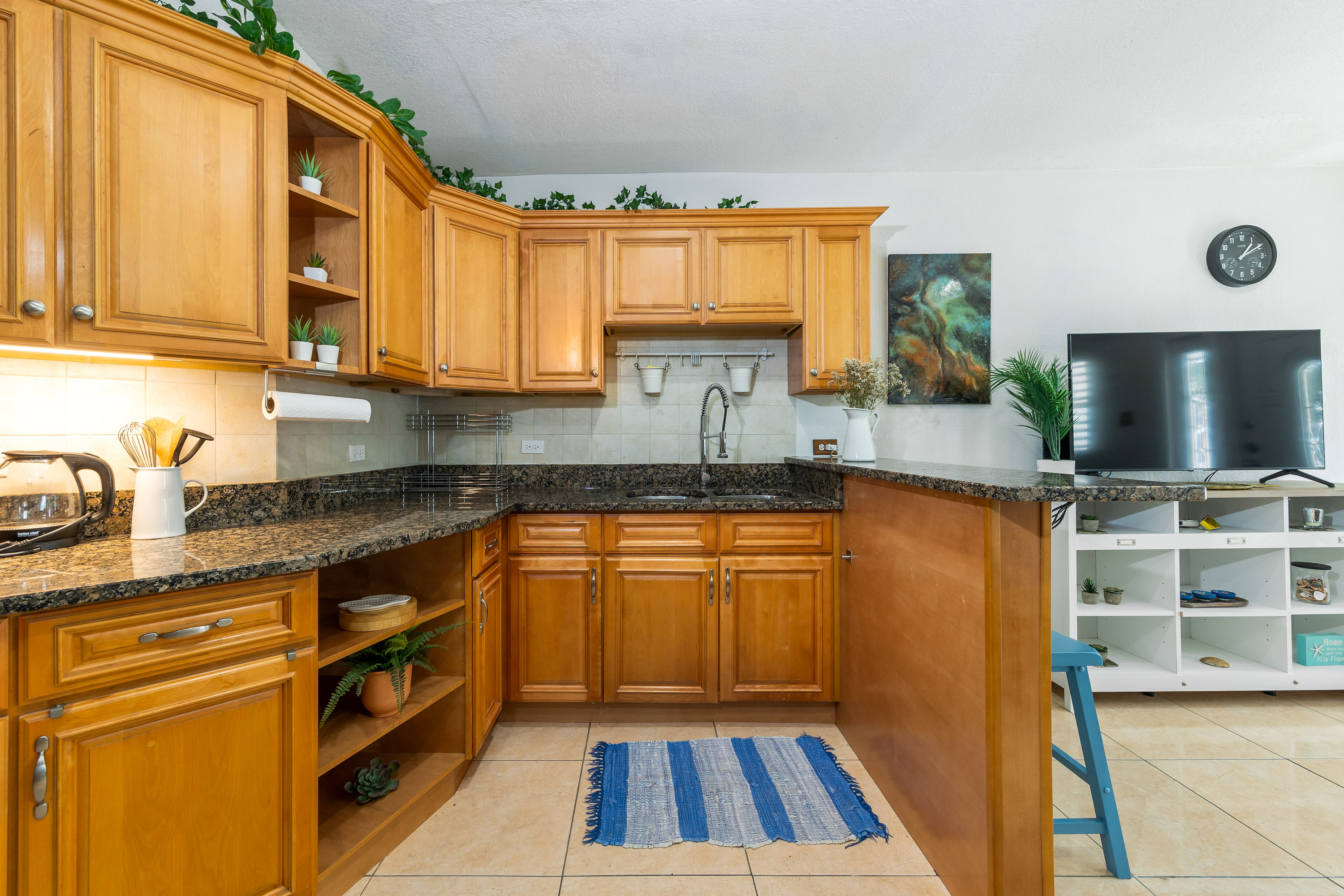 West Bay, Cayman Islands, 1 Bedroom Bedrooms, ,1 BathroomBathrooms,Residential,Active,90526