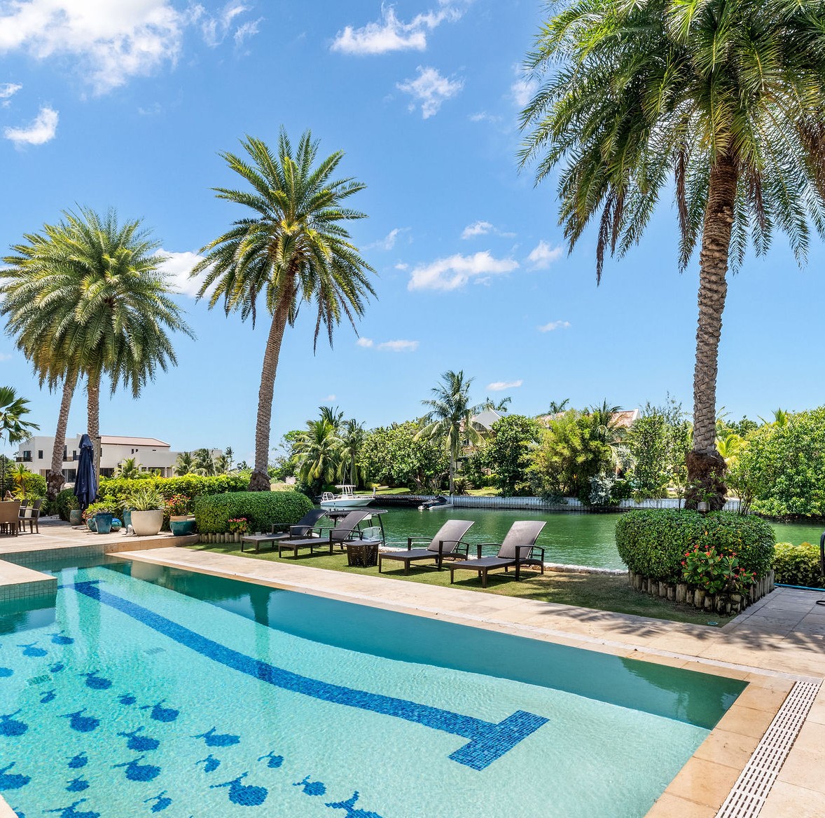 West Bay, Cayman Islands, 6 Bedrooms Bedrooms, ,7 BathroomsBathrooms,Residential,Active,242523