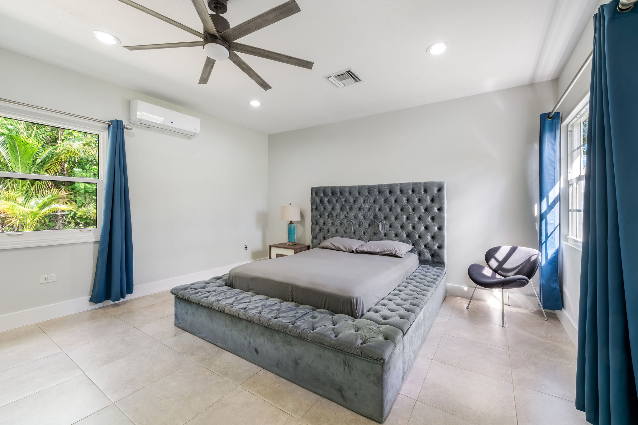 George Town, Cayman Islands, 4 Bedrooms Bedrooms, ,3 BathroomsBathrooms,Residential,Active,227234