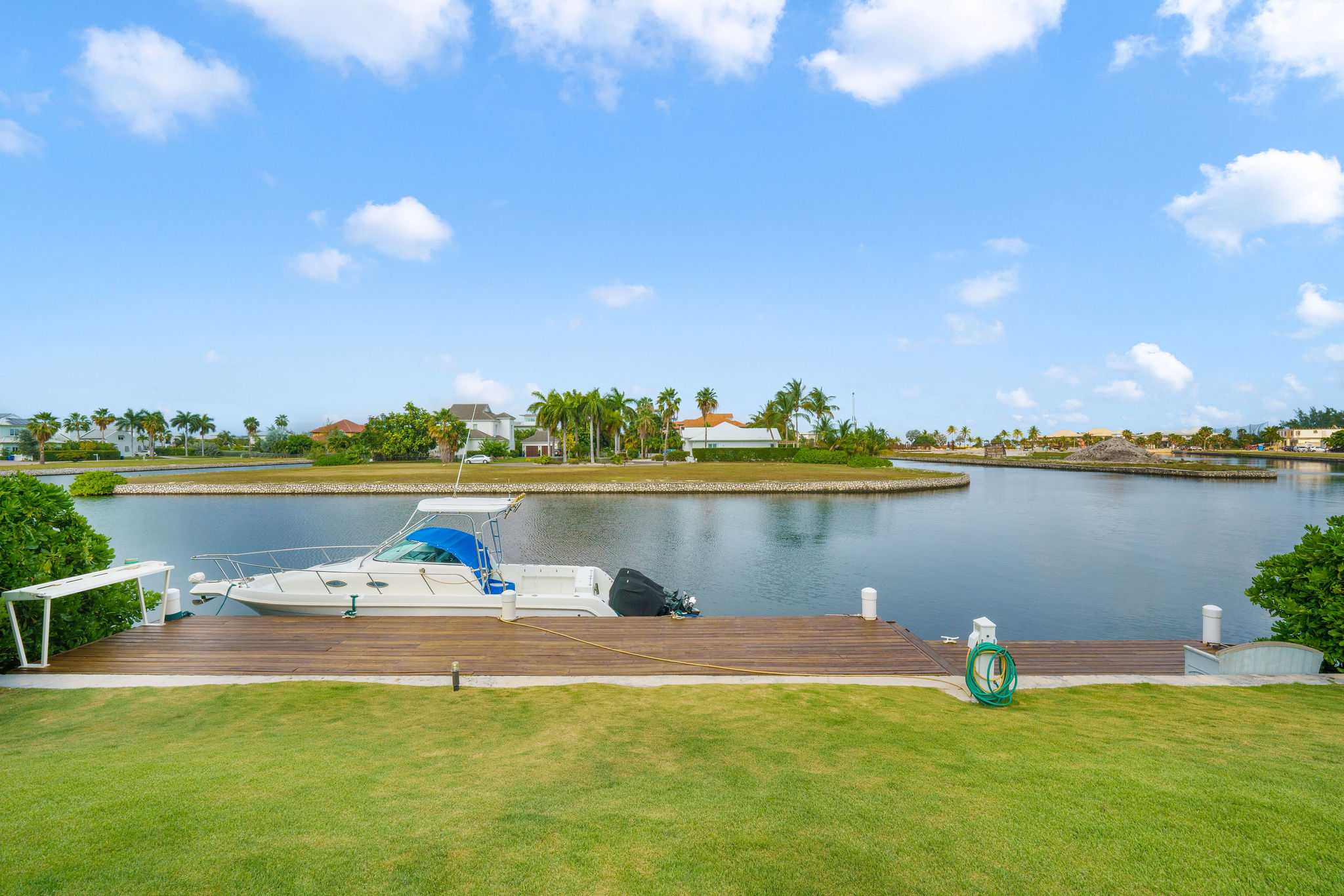 West Bay, Cayman Islands, 4 Bedrooms Bedrooms, ,5 BathroomsBathrooms,Residential,Active,76760