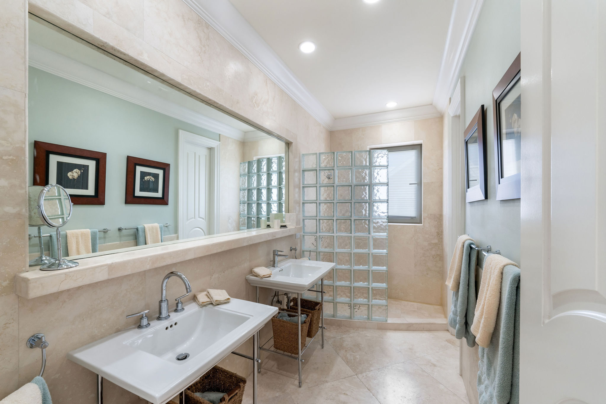 West Bay, Cayman Islands, 6 Bedrooms Bedrooms, ,8 BathroomsBathrooms,Residential,Pending,62591