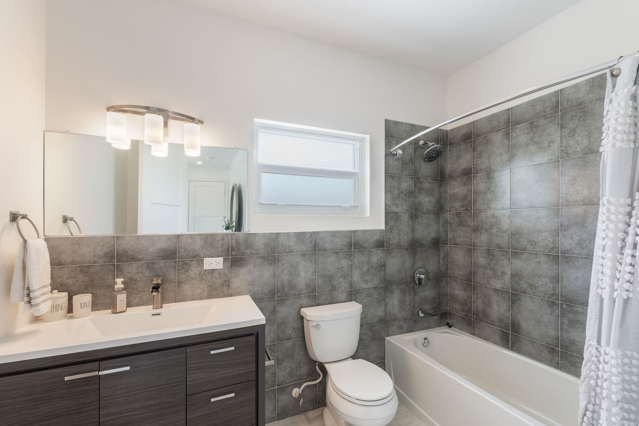 NE Coast / East Inland / Colliers, Cayman Islands, ,Commercial,Active,139268