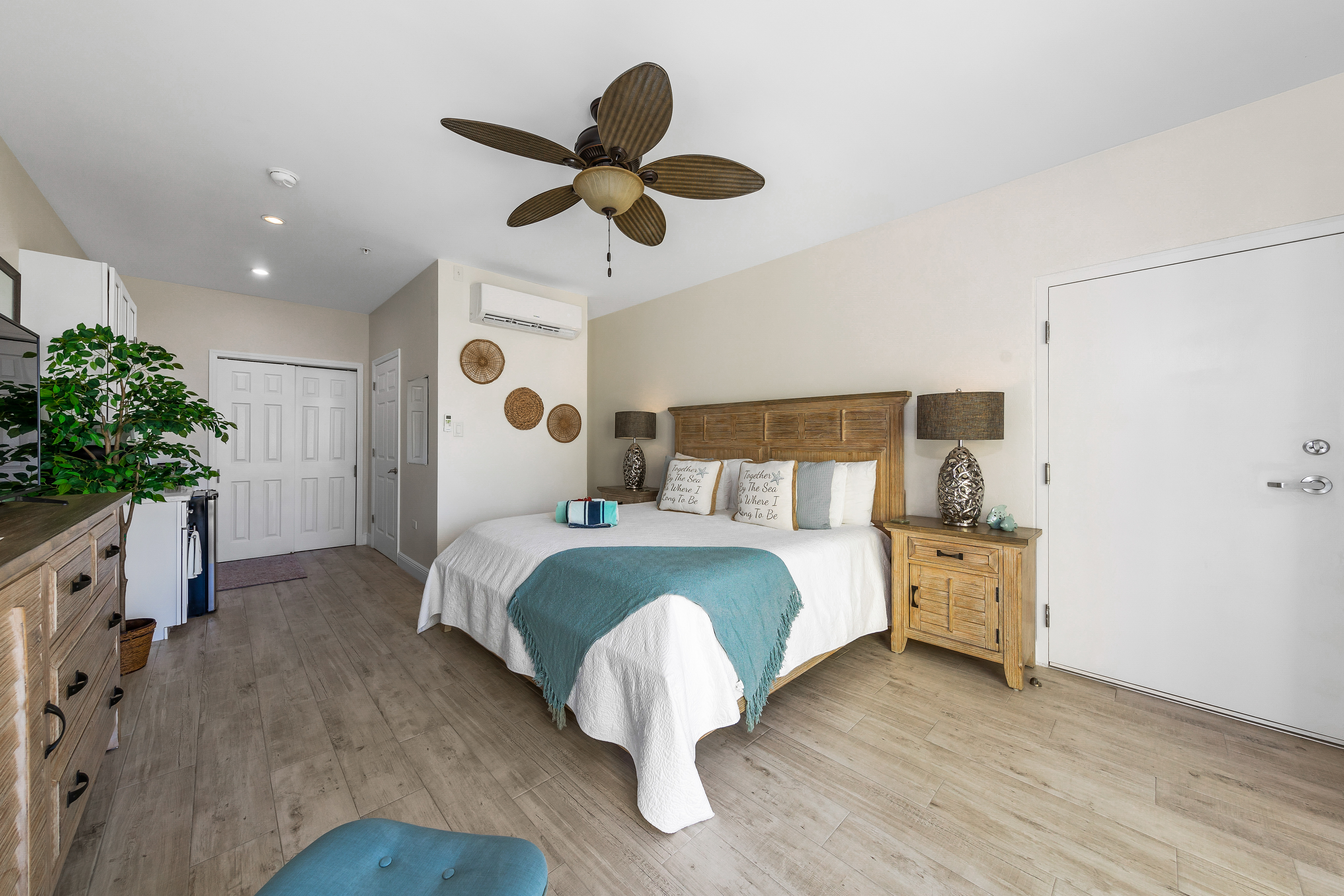 NE Coast / East Inland / Colliers, Cayman Islands, ,Commercial,Active,139268