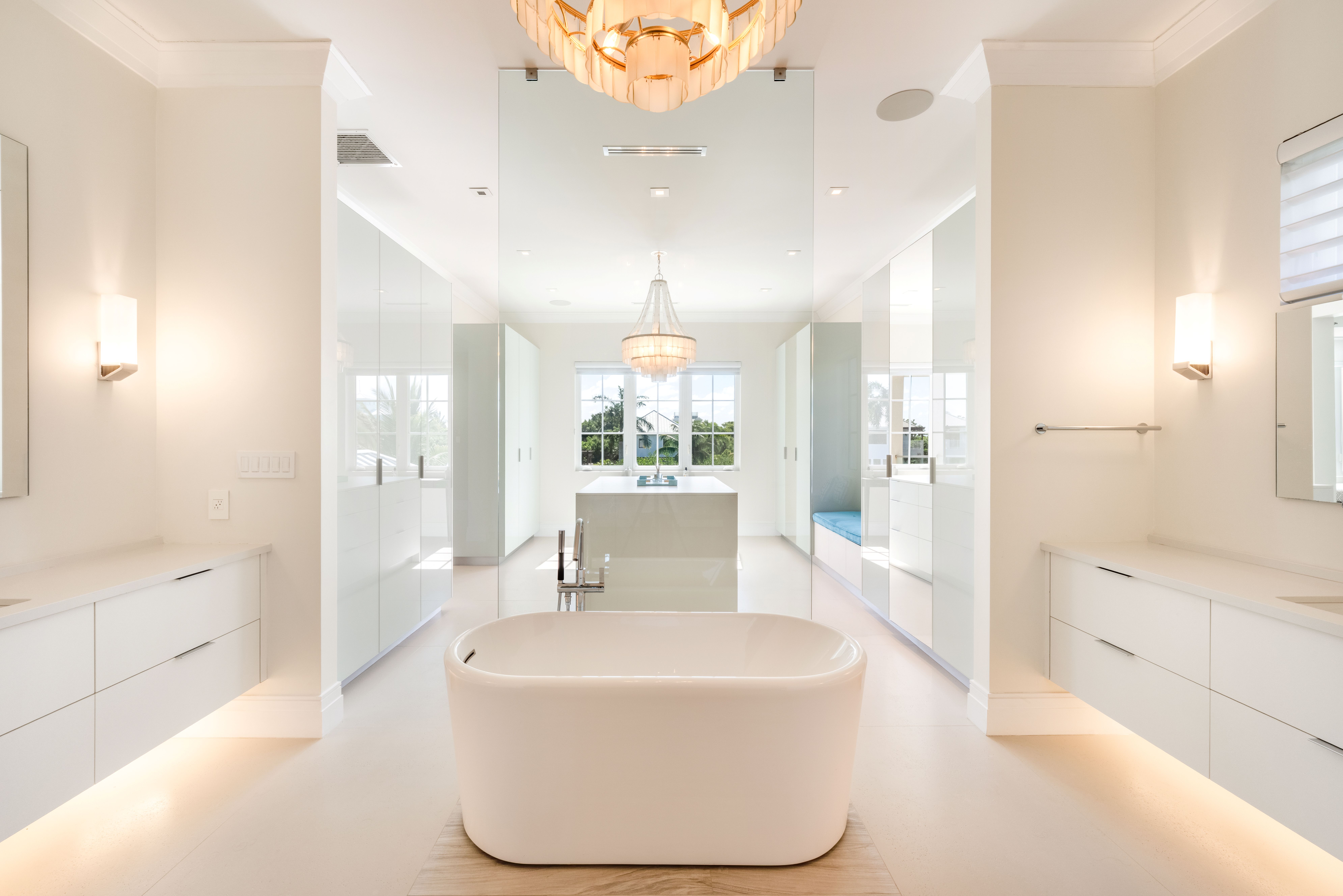 West Bay, Cayman Islands, 4 Bedrooms Bedrooms, ,5 BathroomsBathrooms,Residential,Active,157582