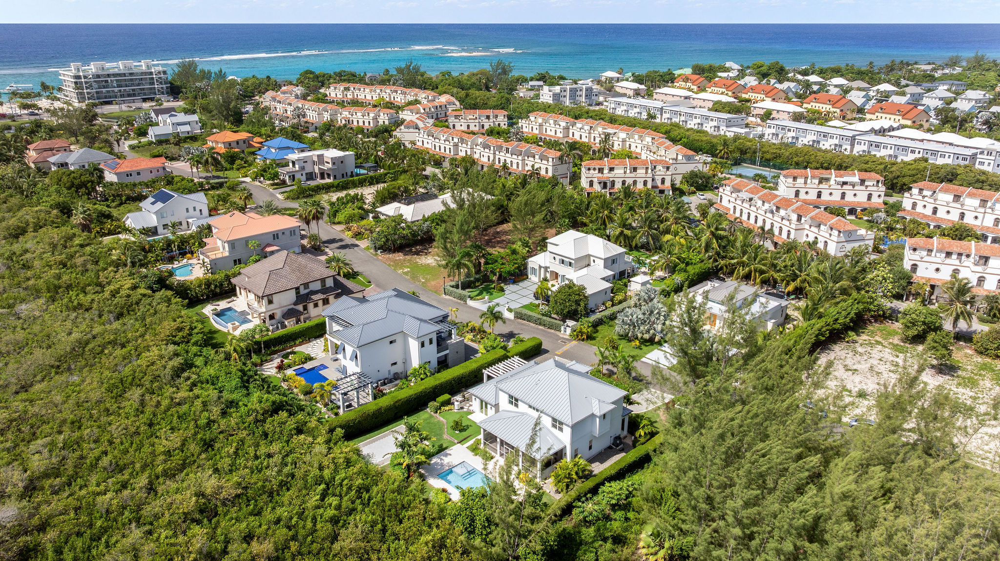 South Sound, Cayman Islands, 3 Bedrooms Bedrooms, ,5 BathroomsBathrooms,Residential,Active,215696