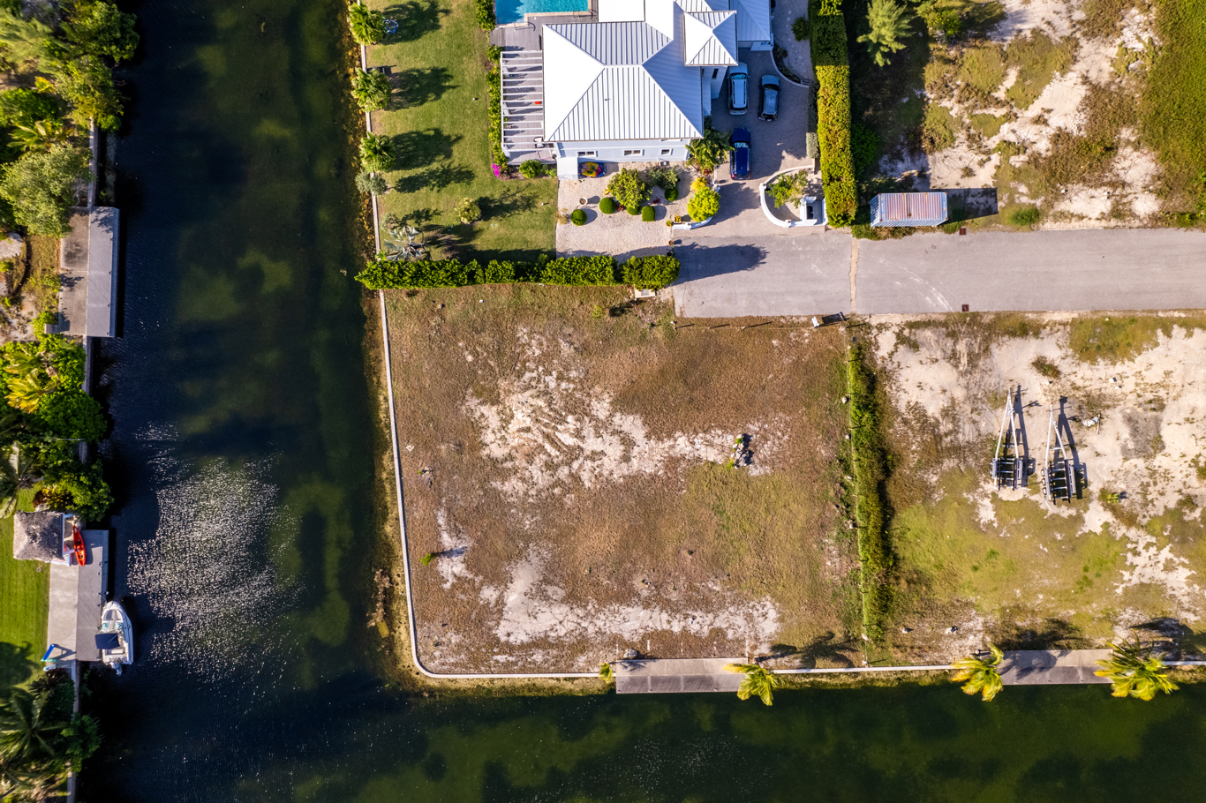 Spotts / Prospect, Cayman Islands, ,Land,Active,73557