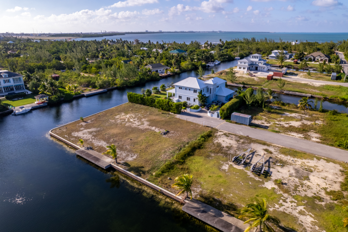 Spotts / Prospect, Cayman Islands, ,Land,Active,73557