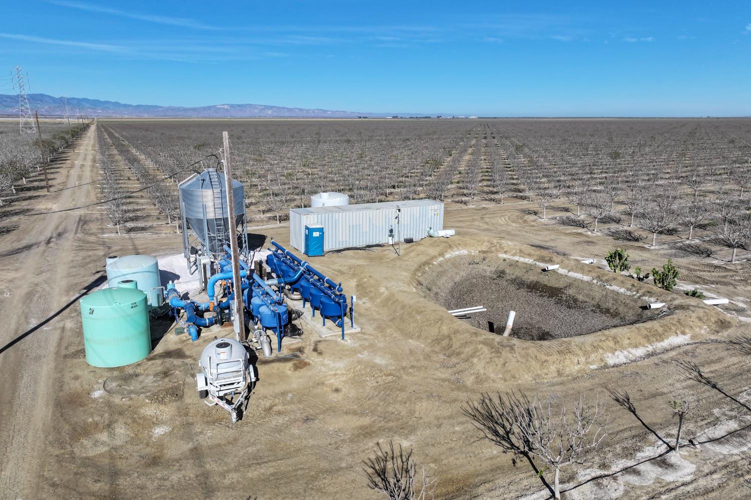 22889 S Colusa Avenue