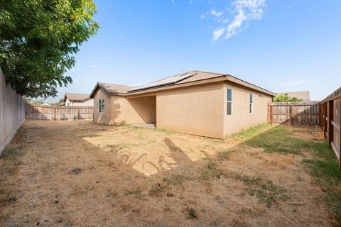 A home in Visalia