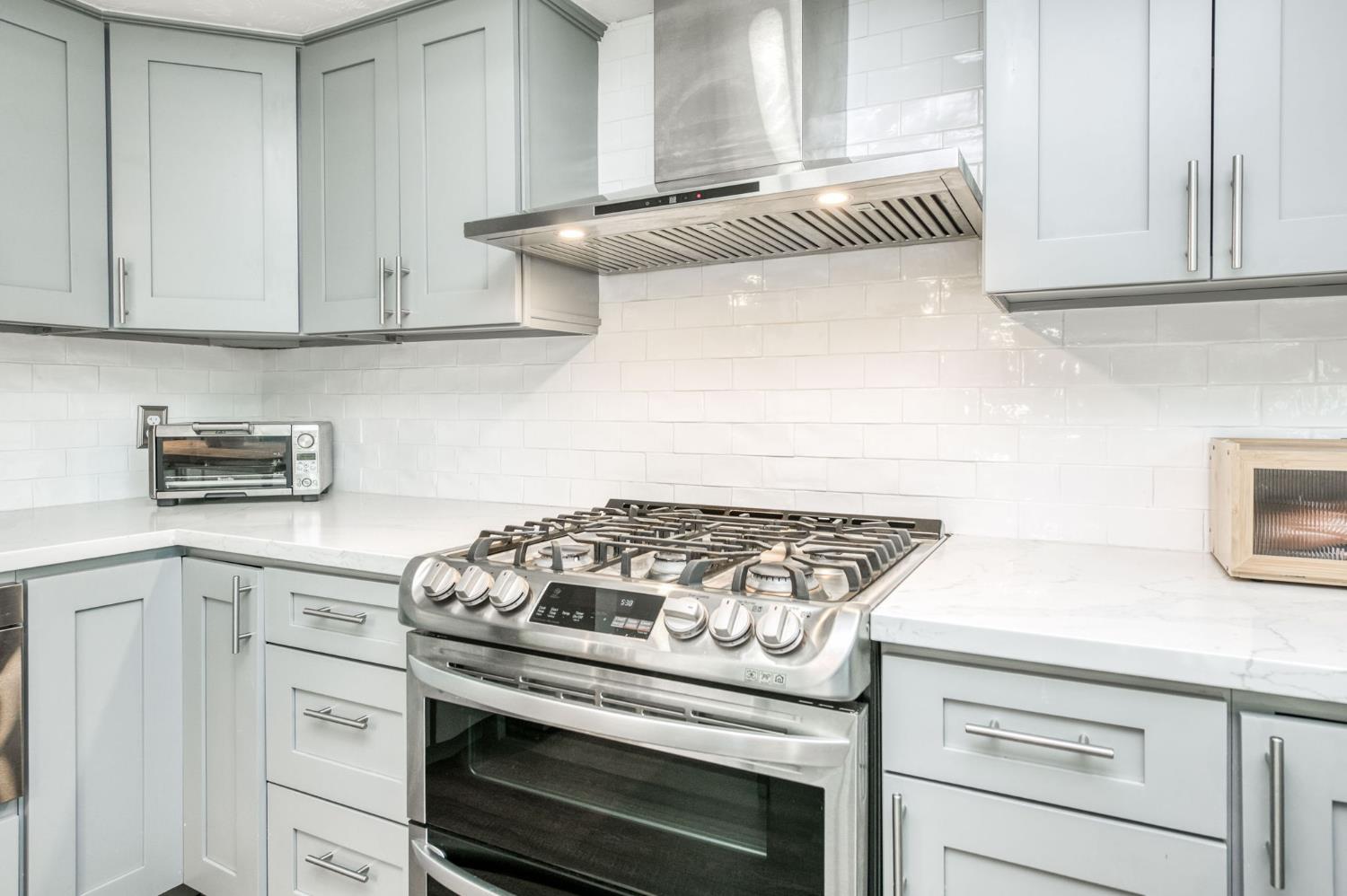 2890 Huntington Boulevard 162 - Photo 4
