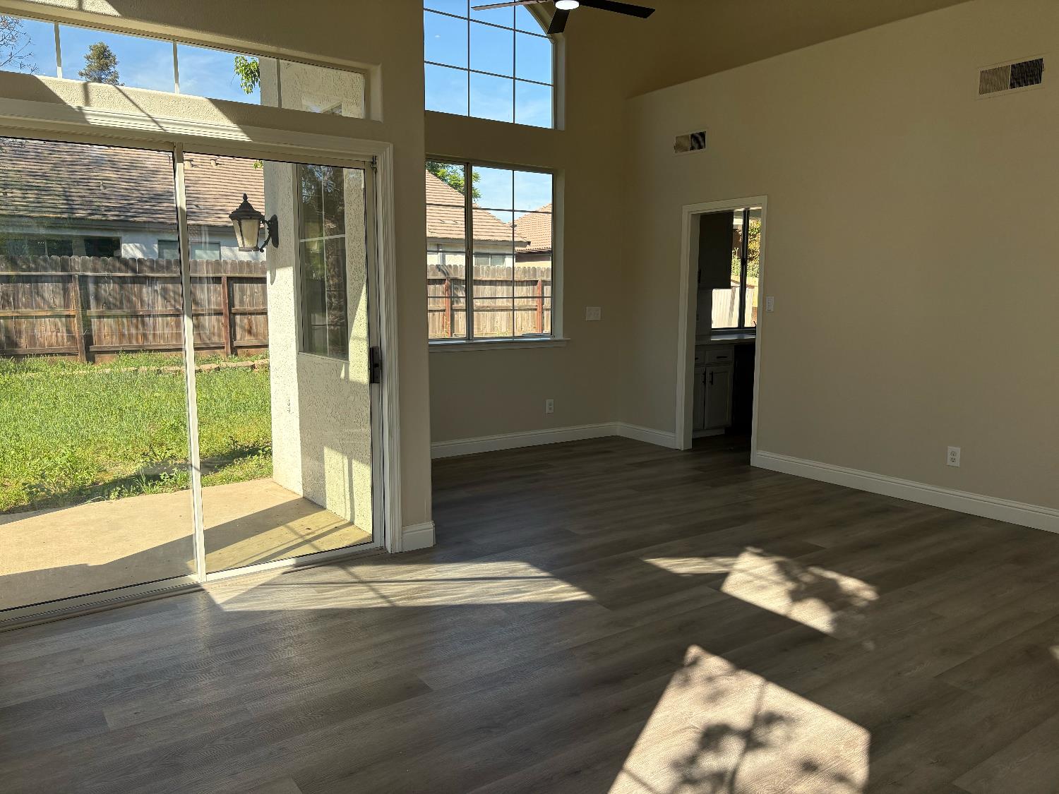 5930 W Birch Avenue - Photo 3