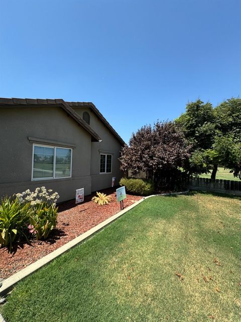 A home in Tulare