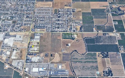 1260 S Buttonwillow Avenue Reedley CA 93654