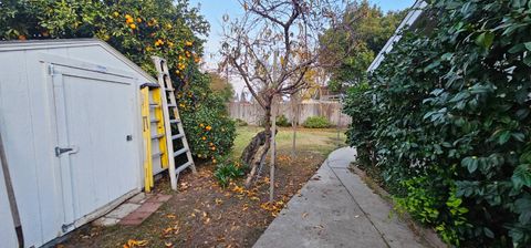 A home in Kingsburg