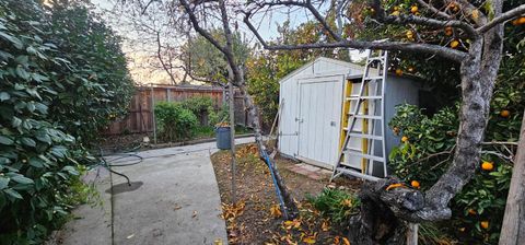 A home in Kingsburg