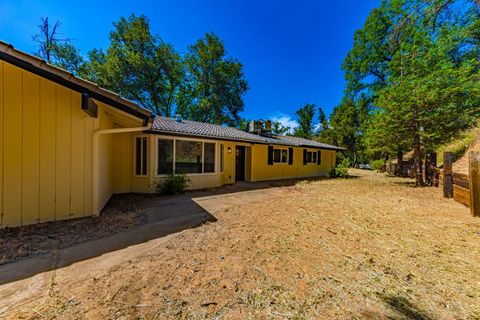 A home in Coarsegold