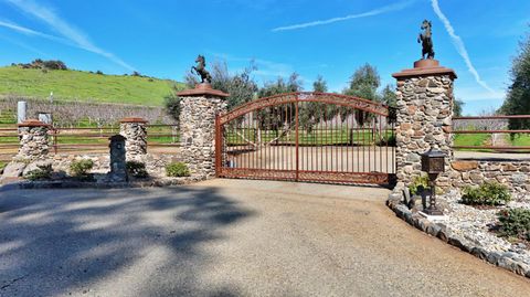 13638 E Shepherd Avenue Clovis CA 93619