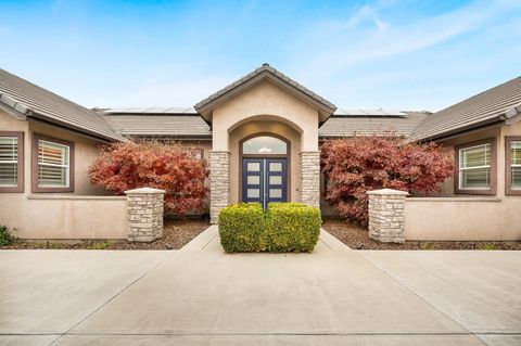 A home in Visalia