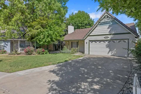 815 S Pinkham Street, Visalia, CA 93292 - MLS#: 630192