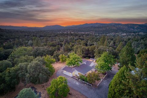 A home in Oakhurst