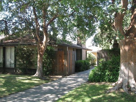 5707 N Valentine Avenue 102 Fresno CA 93711