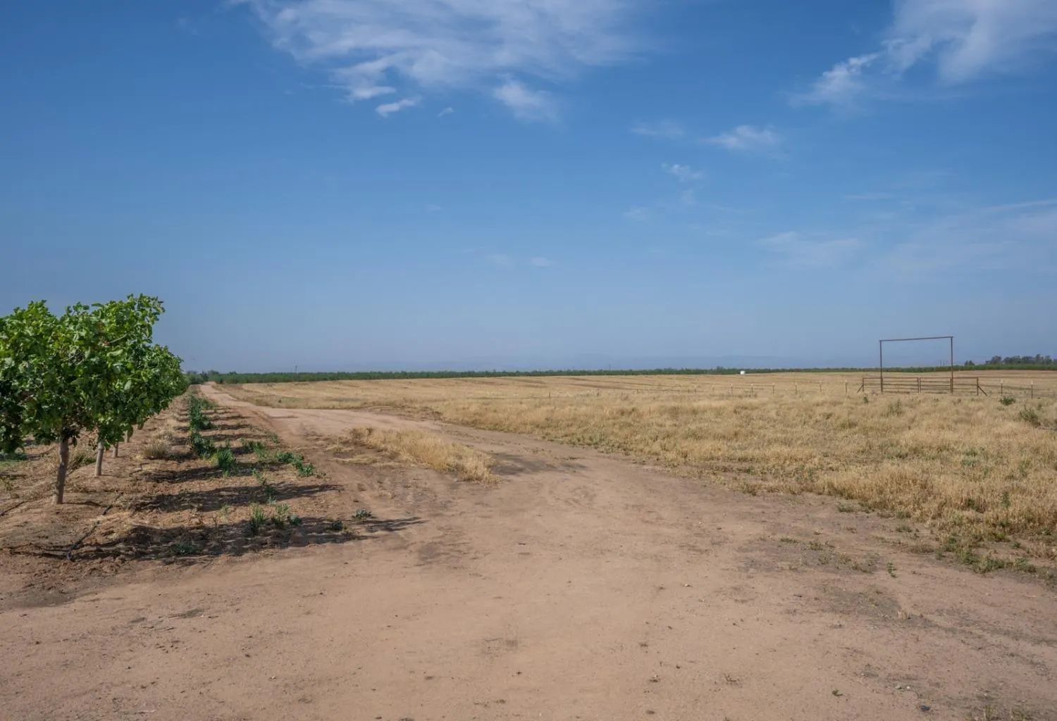 Le Grand, California 95333, United States, 4 Bedrooms Bedrooms, ,Residential,Active,104576