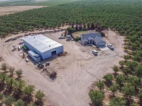 14155 Buchanan Hollow Le Grand CA 95333