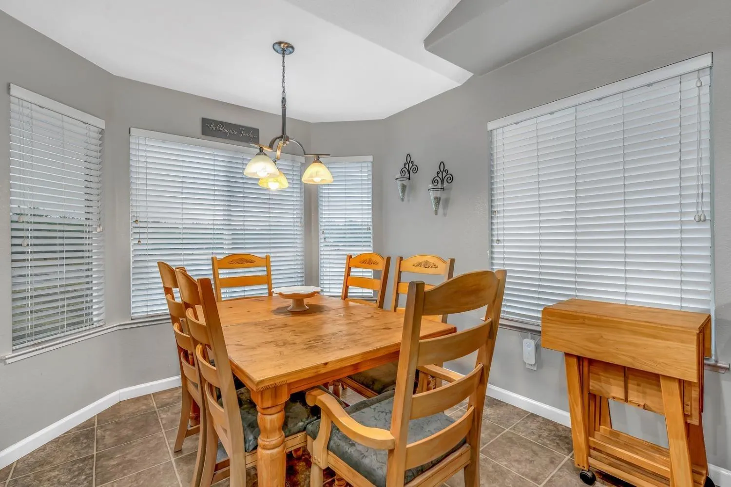 Le Grand, California 95333, United States, 4 Bedrooms Bedrooms, ,Residential,Active,104576