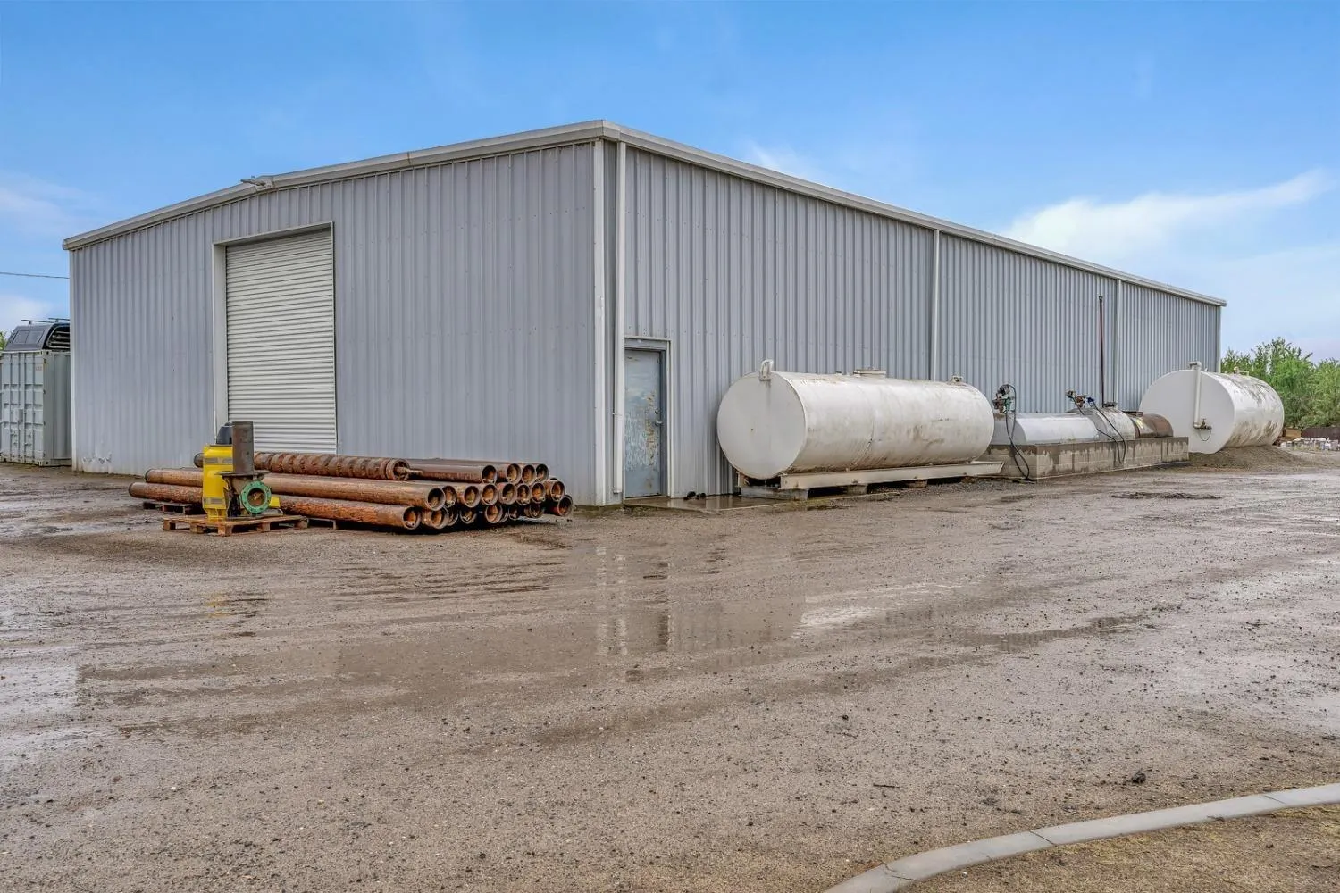 Le Grand, California 95333, United States, 4 Bedrooms Bedrooms, ,Residential,Active,104576