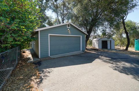 A home in Mariposa