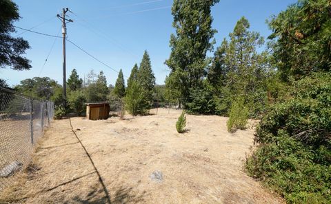 A home in Mariposa