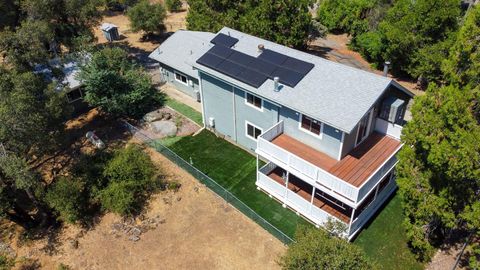 A home in Mariposa