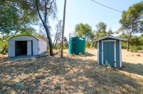 A home in Mariposa