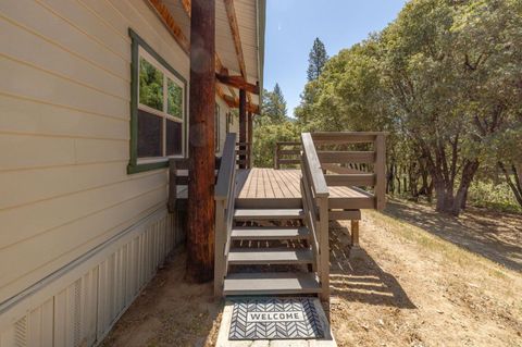 A home in Mariposa